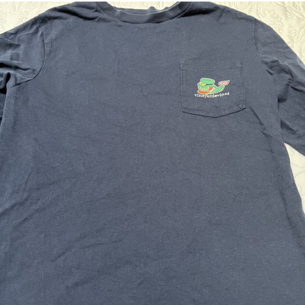 Vineyard Vines Leprechaun Whale Graphic Tee Size 16 - Picture 8 of 8